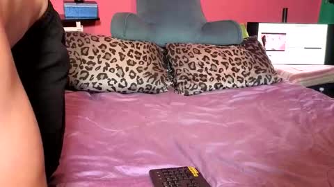 CoupleOfSquirtS online show from June 3, 8:06 am