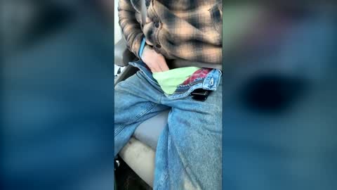 Luv2Cum4u online show from February 6, 10:24 pm