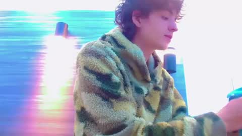 Snapshot of sr_bonnyethan chatting on July 6, 1:08 pm ethan online show from July 6, 1:08 pm