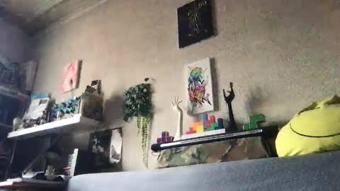 Snapshot of srekos38 chatting on October 5, 7:17 am srekos38 online show from October 5, 7:17 am