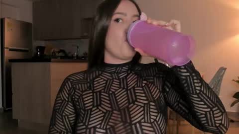 Sophie 3 online show from November 18, 12:27 am