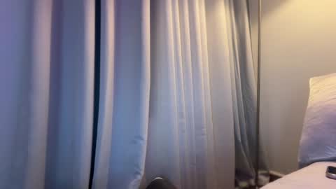 Snapshot of srta__sophie chatting on July 1, 12:56 am Sophie 3 online show from July 1, 12:56 am