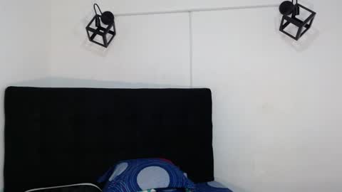 .          . online show from October 22, 11:54 am