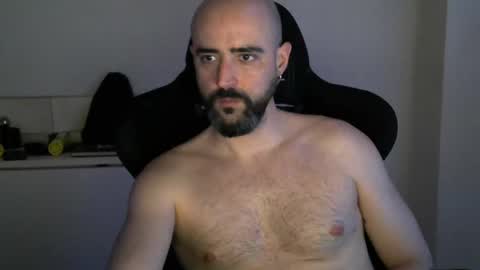 Snapshot of srtramposo chatting on March 6, 12:30 pm srtramposo online show from March 6, 12:30 pm