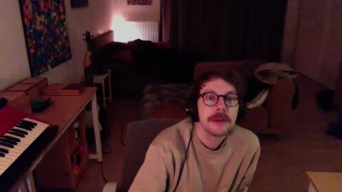 Roger online show from December 3, 12:13 am