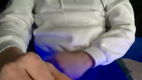 HIM online show from February 1, 2:48 pm