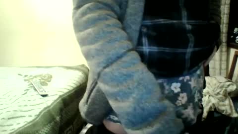 Snapshot of sstrasser chatting on February 2, 11:11 pm ShYgUy online show from February 2, 11:11 pm