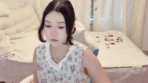 Snapshot of ssweet_aurora chatting on July 27, 1:12 am Aurora online show from July 27, 1:12 am