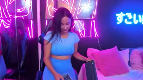 Snapshot of staarlightt chatting on November 15, 10:48 pm staarlightt online show from November 15, 10:48 pm