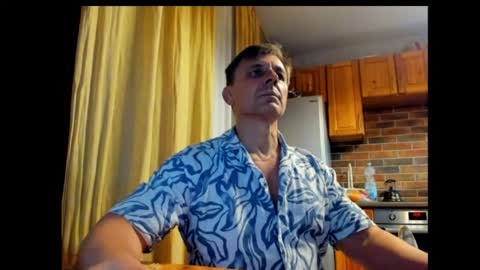 Snapshot of stacattoff chatting on June 5, 8:36 pm stacattoff online show from June 5, 8:36 pm