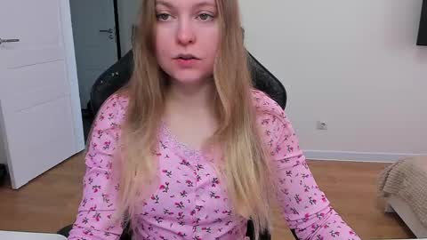 Stacy  online show from March 30, 10:38 am