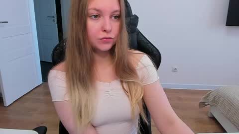 Stacy  online show from April 17, 10:29 am