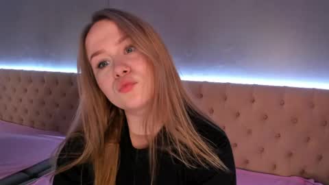 Snapshot of stacy_moorexx chatting on May 9, 8:47 pm STACY online show from May 9, 8:47 pm