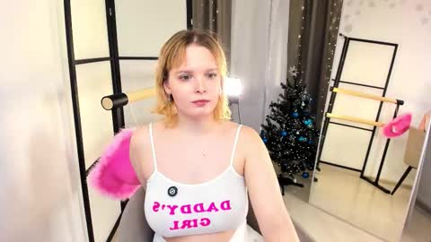 Stacy online show from January 9, 1:14 pm