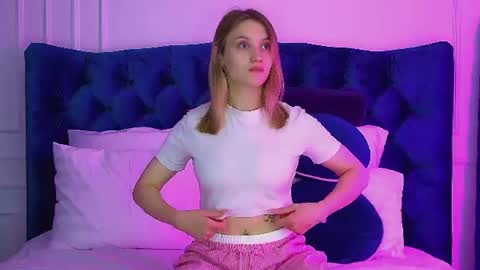 StacyEvances online show from June 29, 6:41 pm