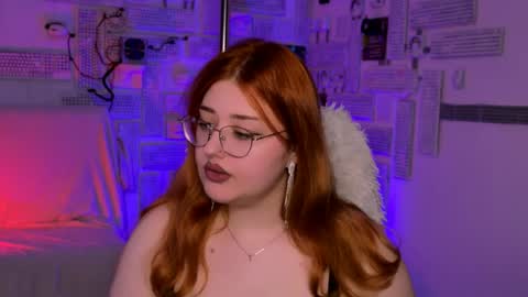 Stasey online show from April 7, 12:16 pm