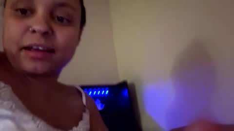 Snapshot of stacysquirtle chatting on December 17, 6:08 am stacysquirtle online show from December 17, 6:08 am