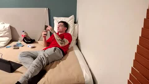 Snapshot of staightupdownbad chatting on November 28, 2:58 am Straightupdownbad online show from November 28, 2:58 am