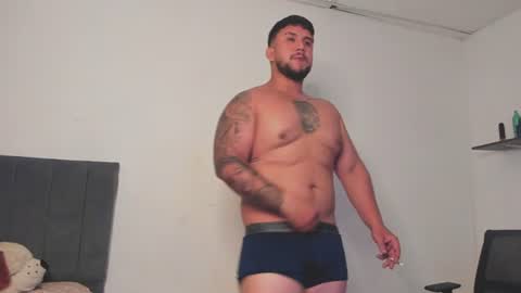 Snapshot of stan_davis chatting on July 28, 6:53 am anferney online show from July 28, 6:53 am