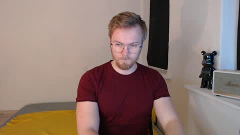 StanLust online show from December 3, 8:51 pm