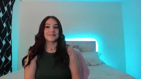 Stand and Rose online show from April 11, 5:12 am