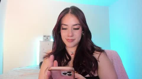 Stand and Rose online show from April 12, 5:34 am