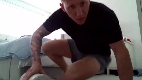 stanleyyyy26 online show from February 18, 2:02 pm