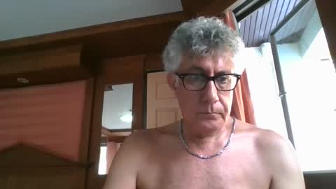 Snapshot of star0806666a chatting on February 5, 8:54 am star0806666a online show from February 5, 8:54 am