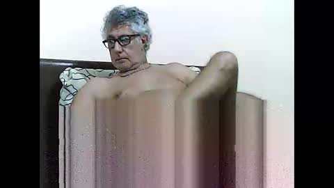 Snapshot of star0806666a chatting on March 2, 3:37 pm star0806666a online show from March 2, 3:37 pm