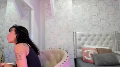 Snapshot of star_angel_ chatting on March 2, 7:43 pm star angel online show from March 2, 7:43 pm