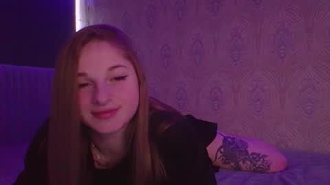 Snapshot of star_girlish chatting on March 2, 8:54 am star_girlish online show from March 2, 8:54 am