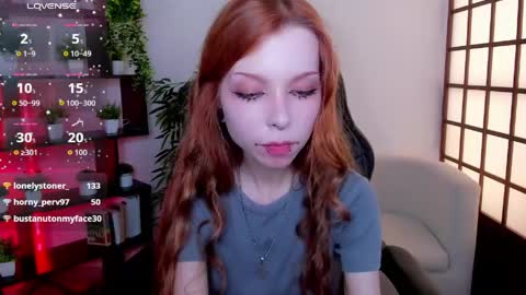Snapshot of star_tarra chatting on June 5, 6:52 am Tarra online show from June 5, 6:52 am