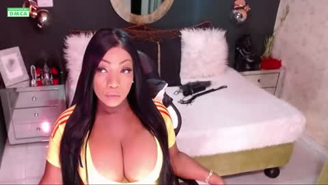 Snapshot of starhappy chatting on July 4, 1:23 am Welcome Im VICTORIA Your love is my passion activate my love and moaning with your tips and enjoy with me online show from July 4, 1:23 am