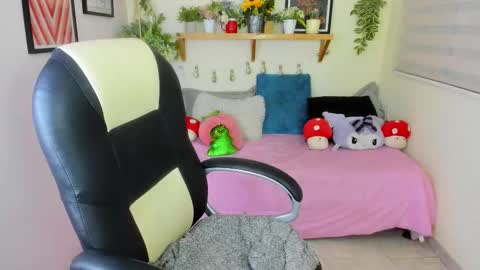 Alisson  online show from October 30, 12:12 am