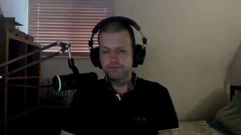 Snapshot of starlight1987 chatting on December 7, 10:12 am Adam online show from December 7, 10:12 am