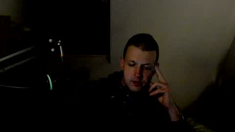 Snapshot of starlight1987 chatting on December 24, 7:17 am Adam online show from December 24, 7:17 am