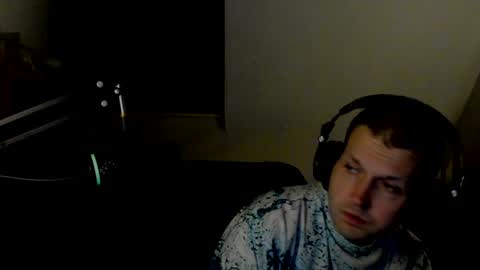 Snapshot of starlight1987 chatting on January 7, 4:08 am Adam online show from January 7, 4:08 am