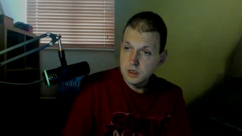 Snapshot of starlight1987 chatting on February 4, 9:38 am Adam online show from February 4, 9:38 am