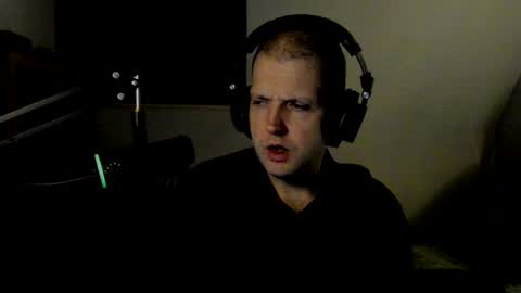 Snapshot of starlight1987 chatting on February 20, 3:56 am Adam online show from February 20, 3:56 am