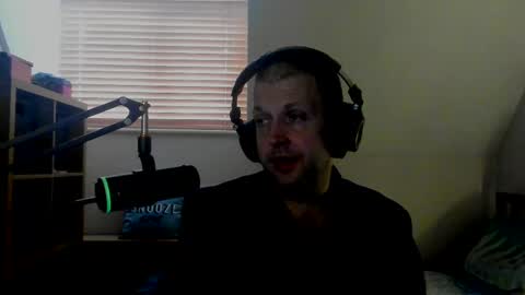 Snapshot of starlight1987 chatting on February 22, 1:13 pm Adam online show from February 22, 1:13 pm