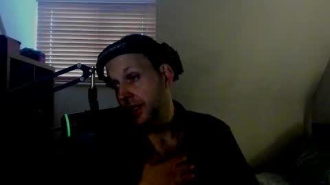 Snapshot of starlight1987 chatting on February 22, 4:19 pm Adam online show from February 22, 4:19 pm