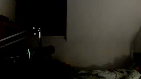 Snapshot of starlight1987 chatting on February 22, 7:25 pm Adam online show from February 22, 7:25 pm