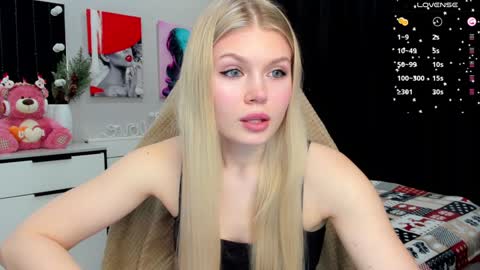 Caroline online show from January 13, 3:26 pm