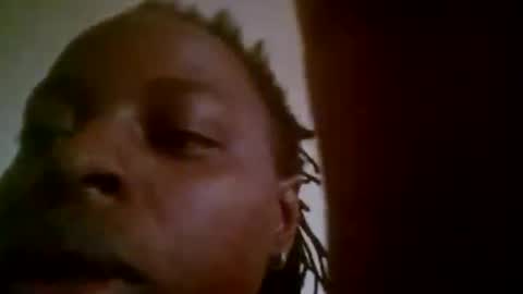 Snapshot of starr_98 chatting on July 18, 10:19 am starr_98 online show from July 18, 10:19 am