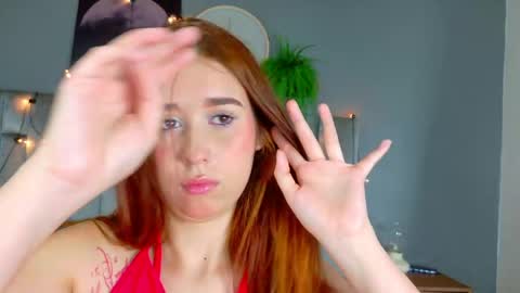 M O O N  online show from April 18, 2:59 am