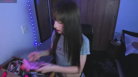 Snapshot of starrraura chatting on September 11, 2:28 pm Star Aura online show from September 11, 2:28 pm