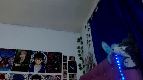      online show from March 4, 8:04 pm