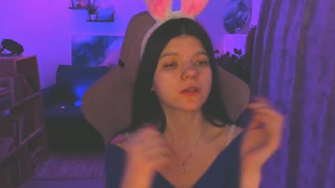 Snapshot of stasyacollins chatting on March 8, 3:21 am Stasia online show from March 8, 3:21 am