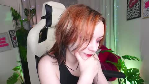 MONICA online show from October 26, 1:28 pm