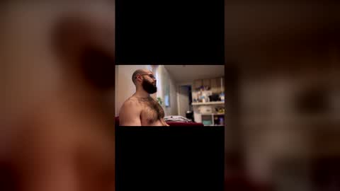 stayshard69696969 online show from April 12, 11:10 pm